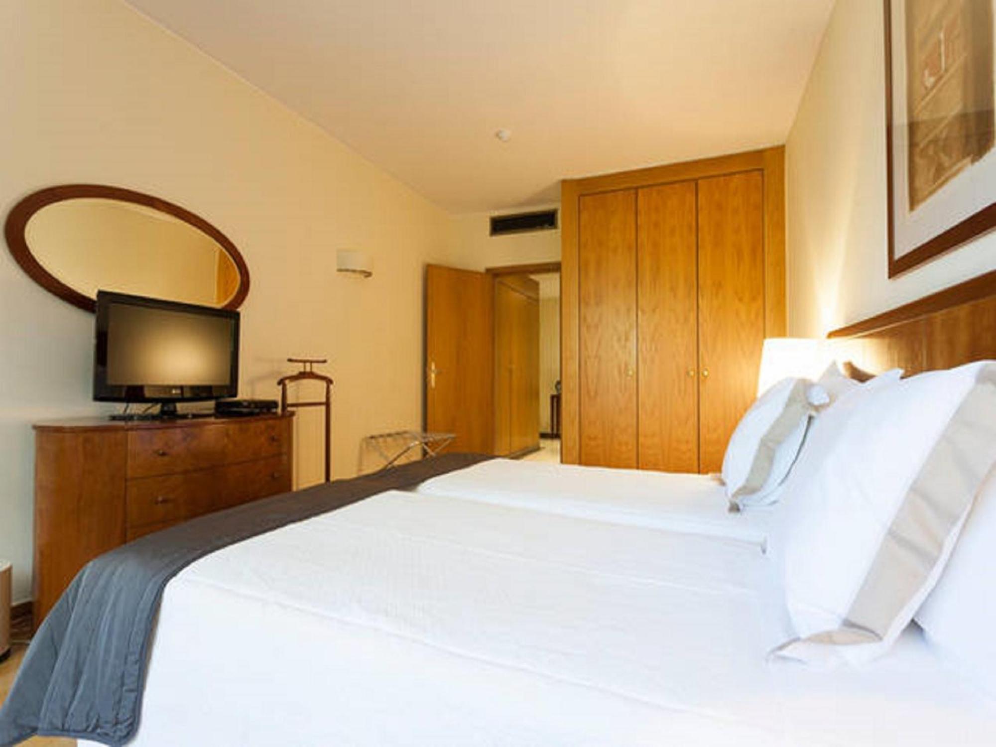 Stay In The Heart Of Lisbon-Altis Suites Hotel المظهر الخارجي الصورة
