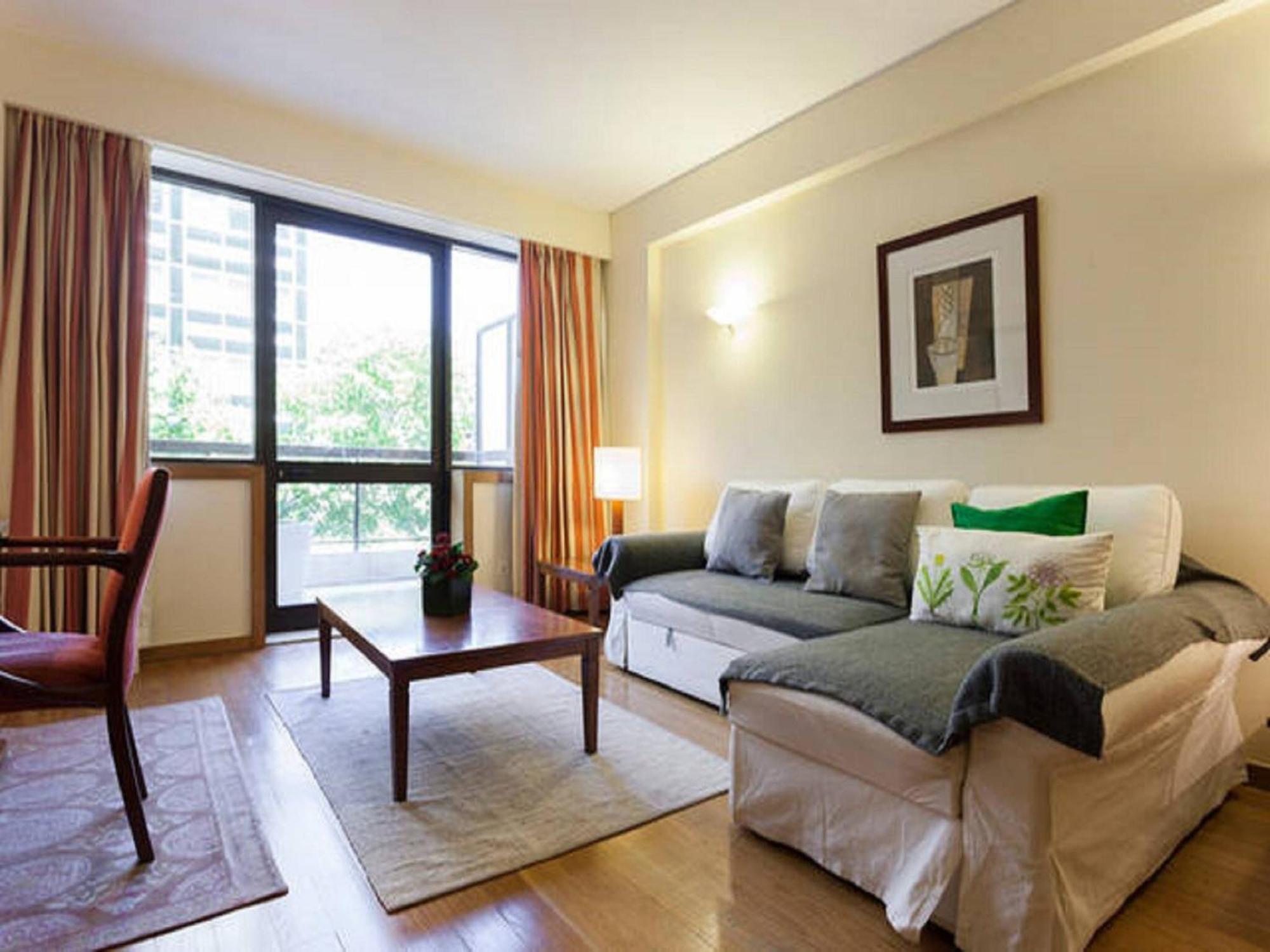Stay In The Heart Of Lisbon-Altis Suites Hotel المظهر الخارجي الصورة