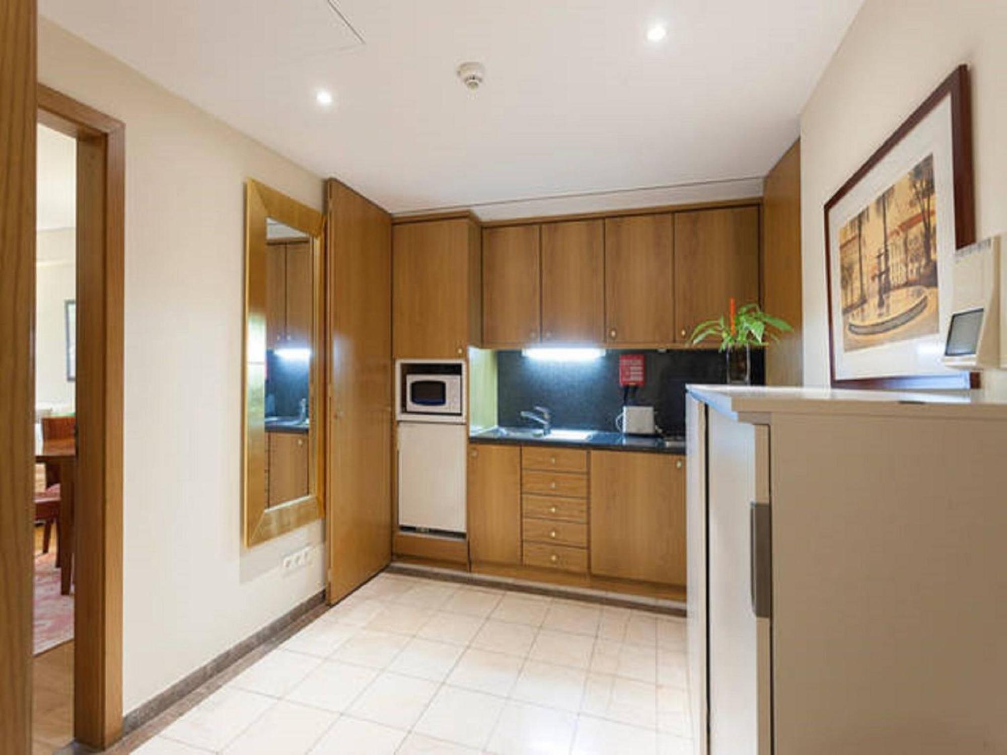 Stay In The Heart Of Lisbon-Altis Suites Hotel المظهر الخارجي الصورة