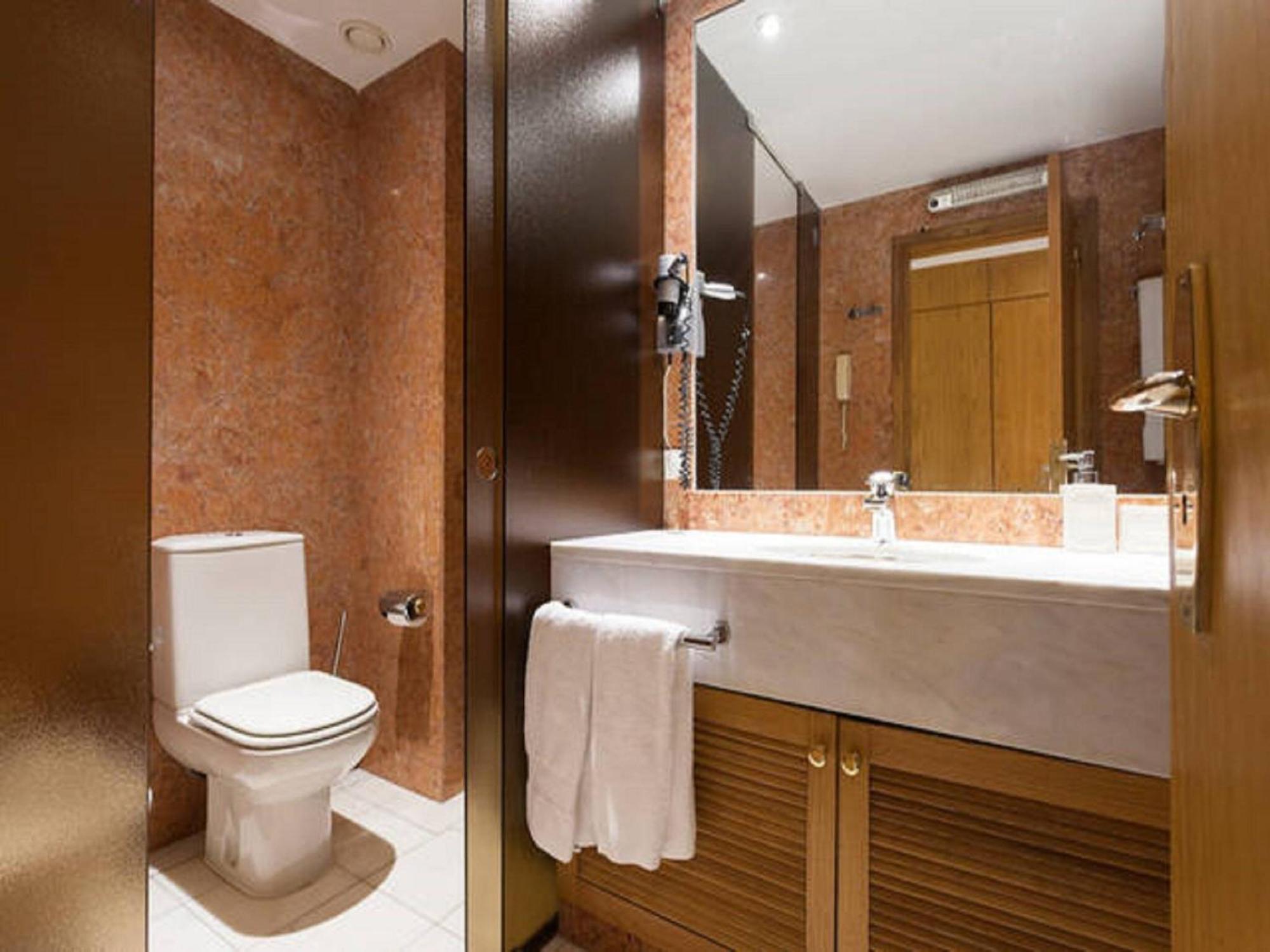 Stay In The Heart Of Lisbon-Altis Suites Hotel المظهر الخارجي الصورة
