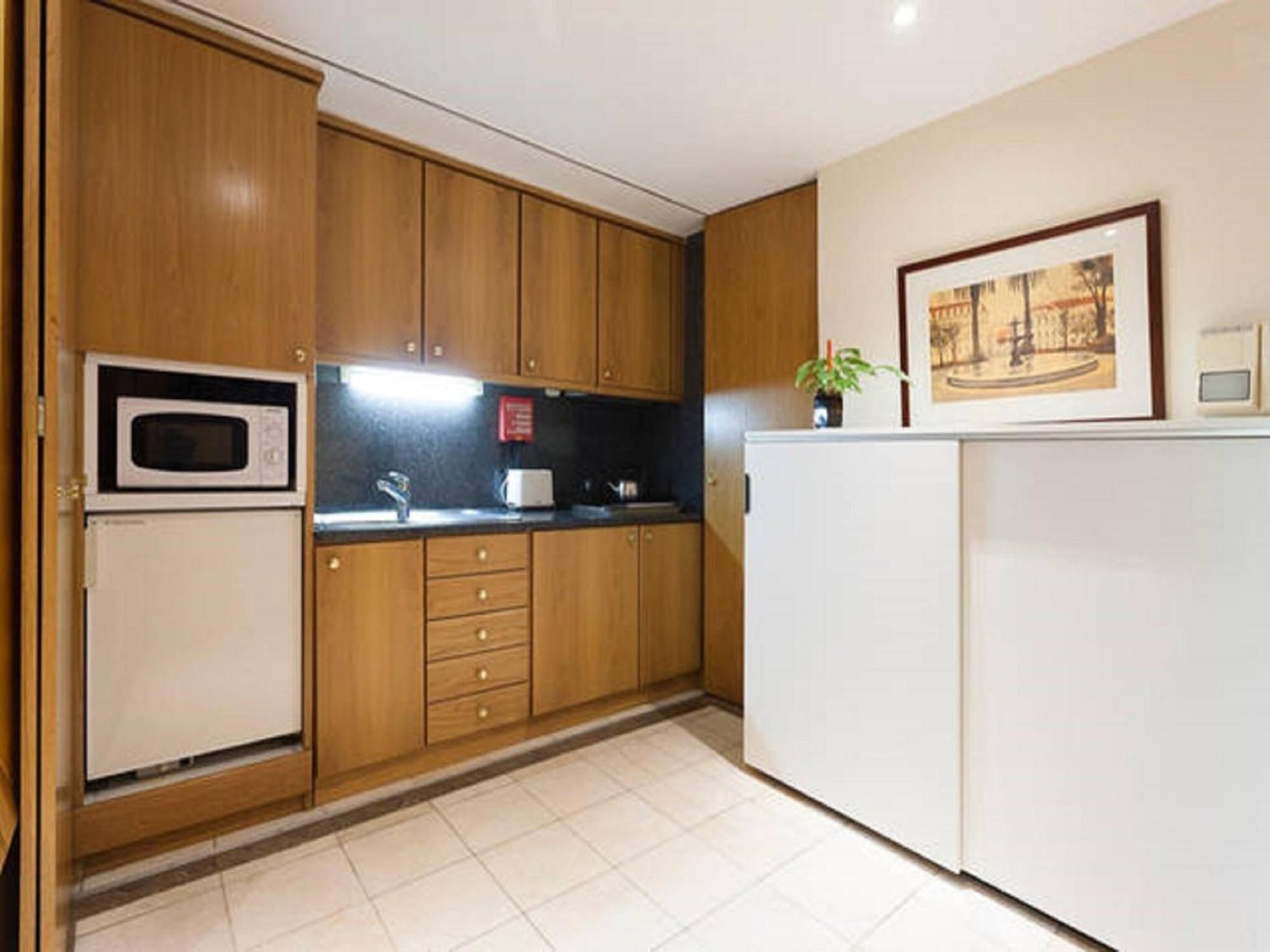 Stay In The Heart Of Lisbon-Altis Suites Hotel المظهر الخارجي الصورة